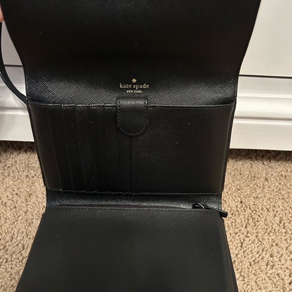 Kate Spade Black Crossbody wallet - Picture 2 of 4